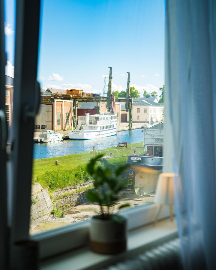 Byggmaestare Villan Motala Eksteriør bilde