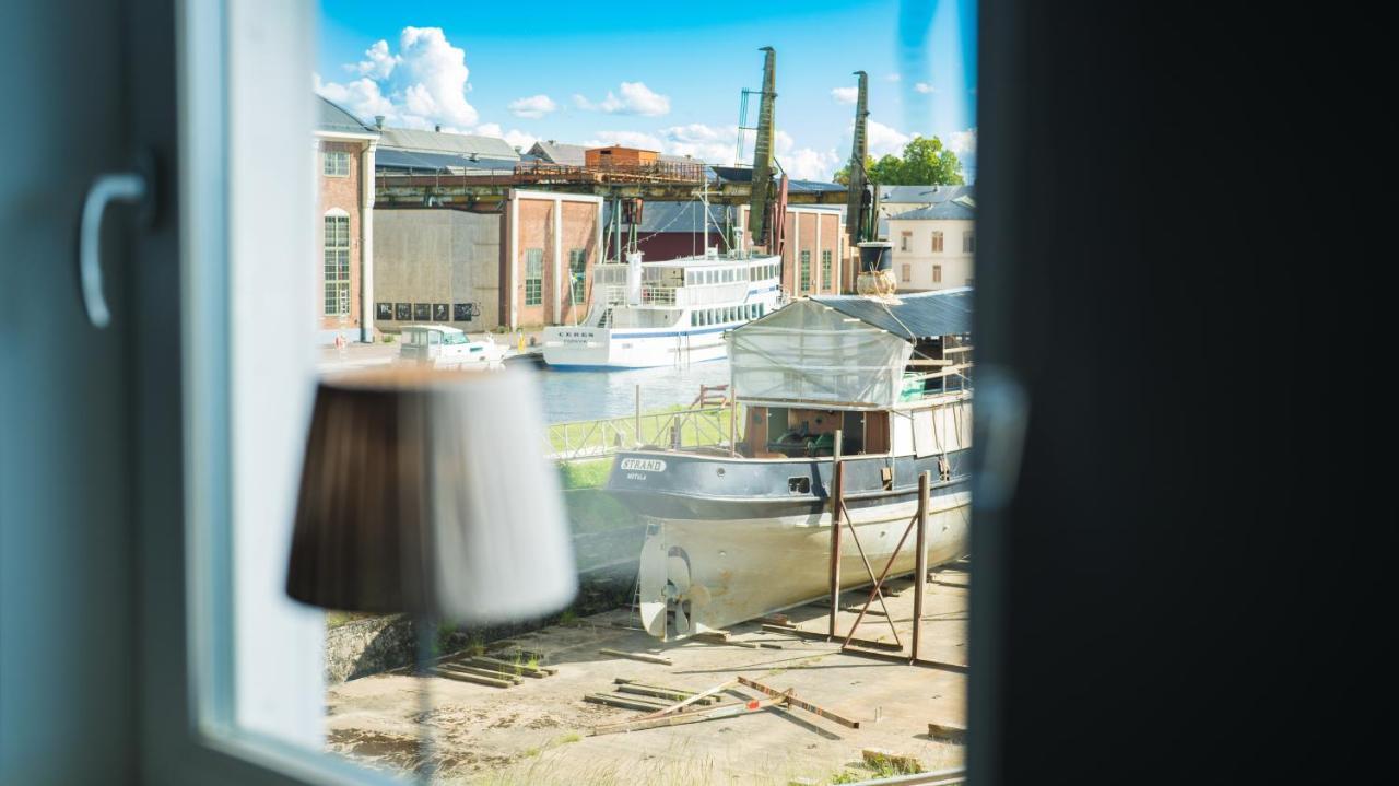 Byggmaestare Villan Motala Eksteriør bilde